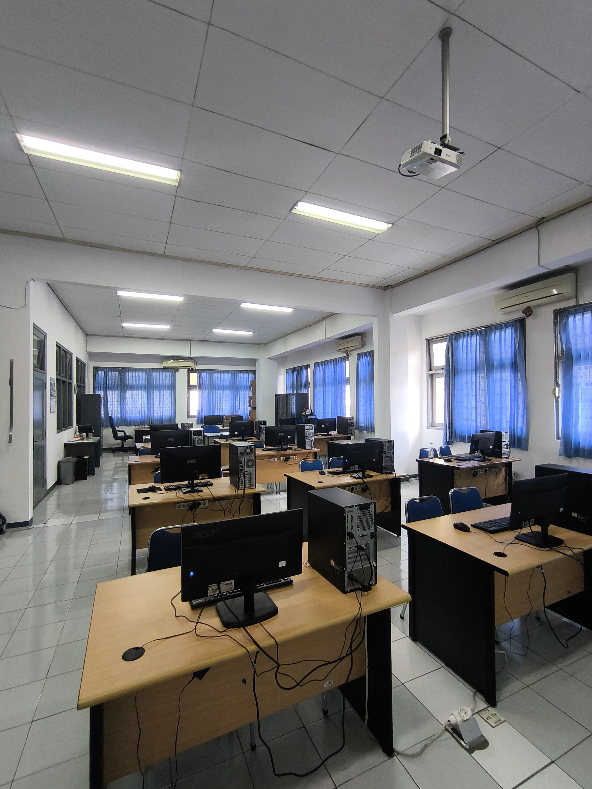 G303 Layanan Simulasi Ketenagaan 2